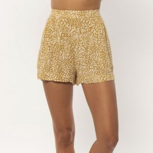 Women's Size Small Amuse Society Ridley‎ Woven 100% Viscose Shorts